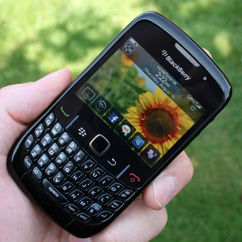 BlackBerry: The Smartphone That Made Staying Connected A Status Symbol