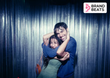 Hinge Turns Quiet Moments Into Signs Of Love In New Campaign